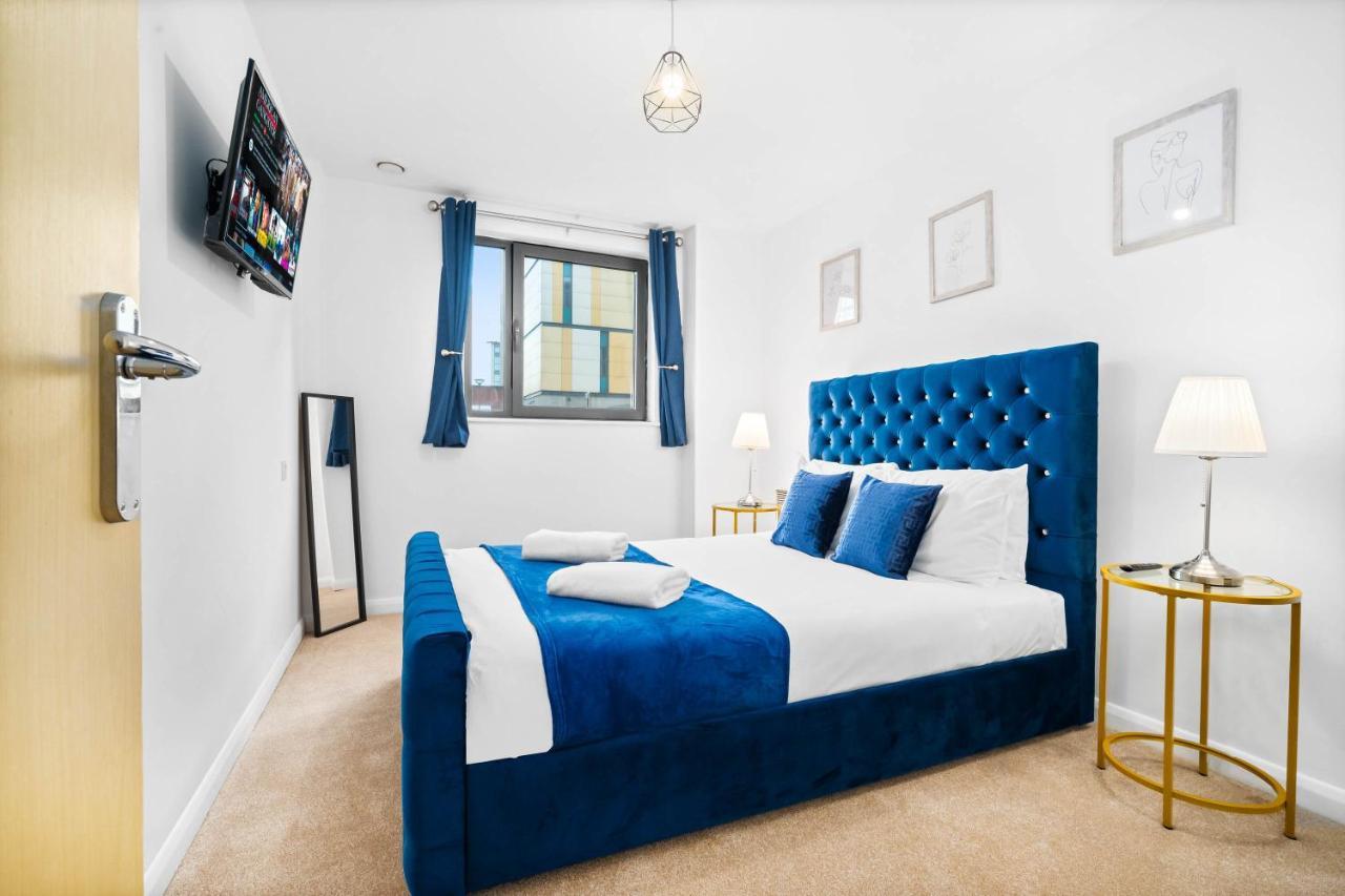 New Luxury City Centre Apartment By Azura Nights Birmingham Bagian luar foto