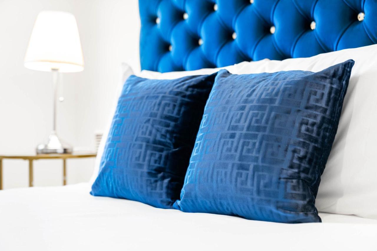 New Luxury City Centre Apartment By Azura Nights Birmingham Bagian luar foto