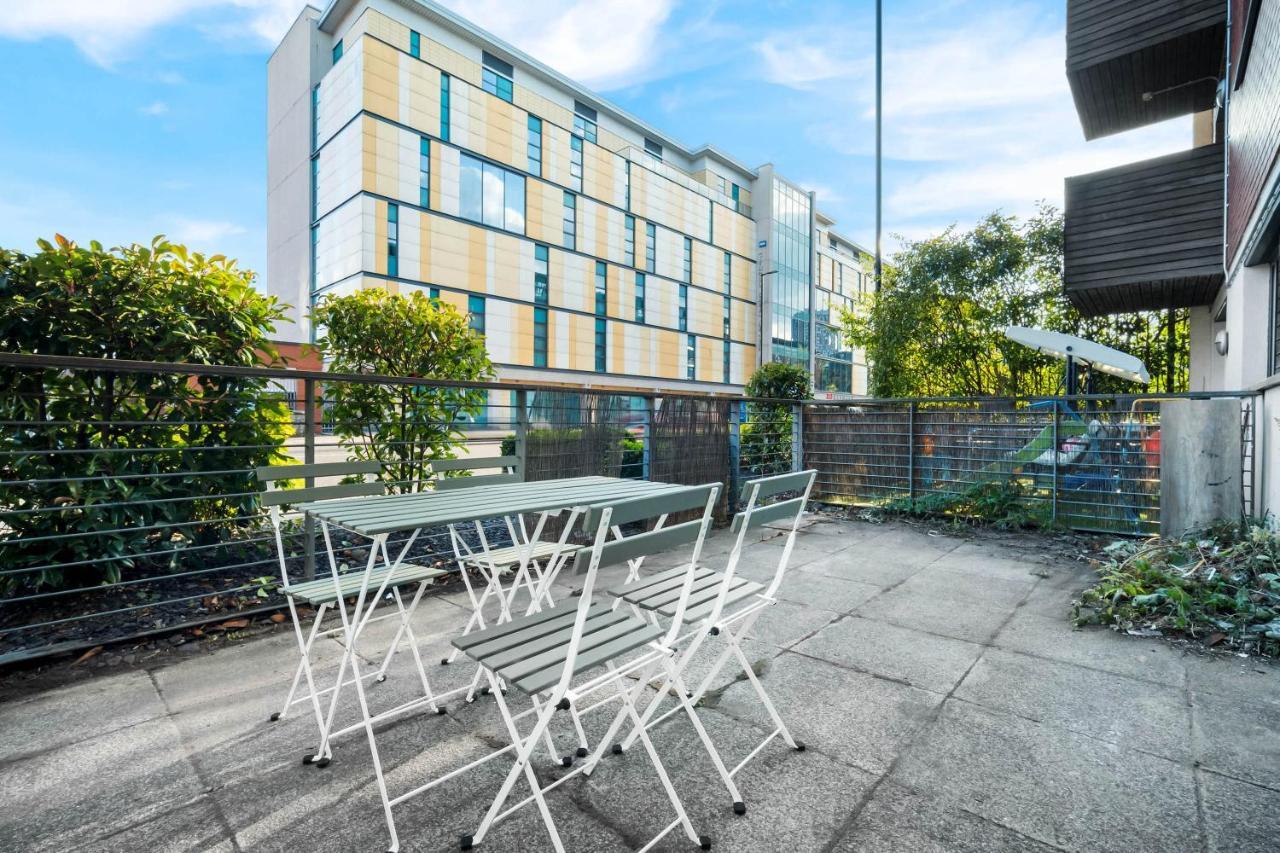 New Luxury City Centre Apartment By Azura Nights Birmingham Bagian luar foto
